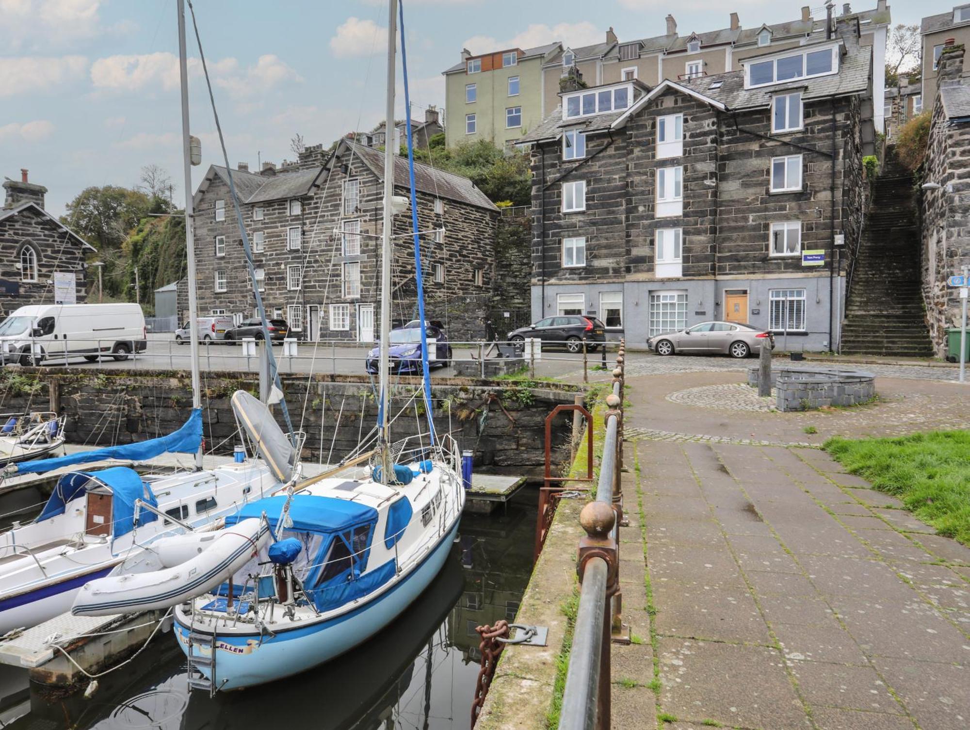 Cornhill Courtyard Apartman Porthmadog Kültér fotó